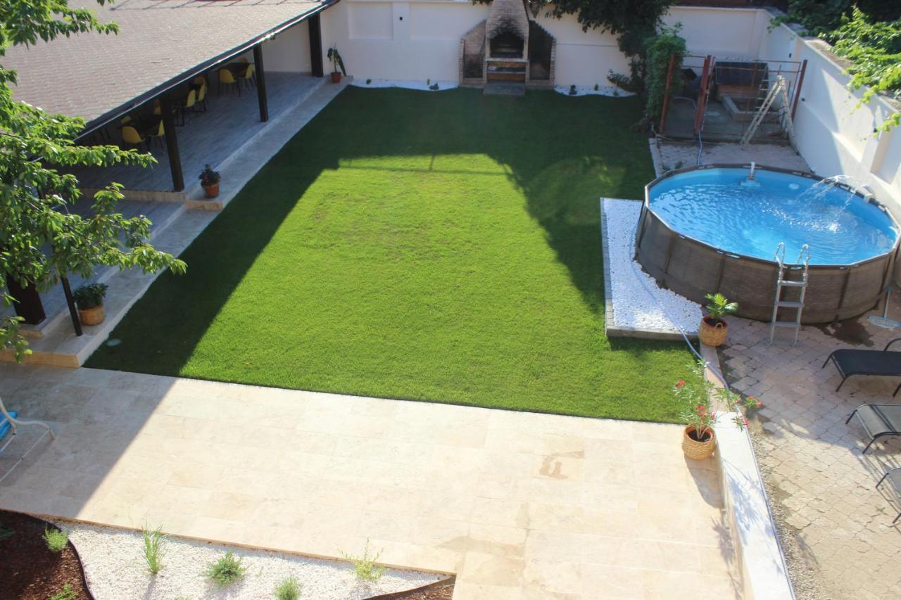 Vila Pretty Garden Orşova Exteriér fotografie